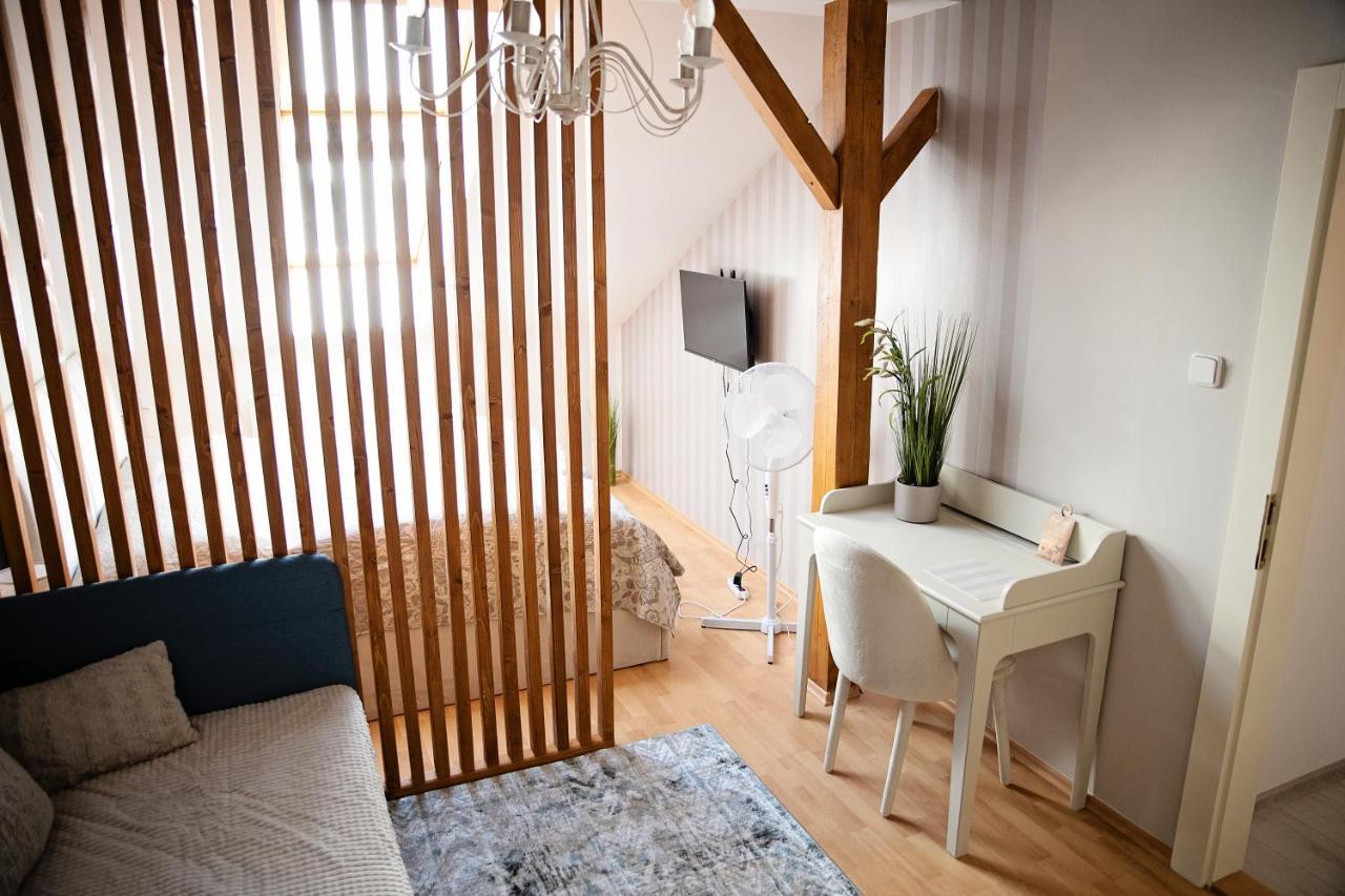 Cozy Modern Apartment In The Old Town - Hlavna Street كَشّا المظهر الخارجي الصورة